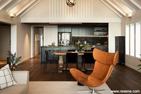 Beachlands House - living, dining room and kitchen