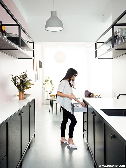 College Street Apartment - kitchen