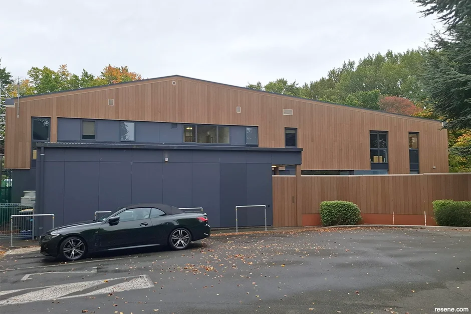 Resene Woodsman Natural Wood Oil, exterior use