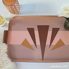 Paint an art deco tray