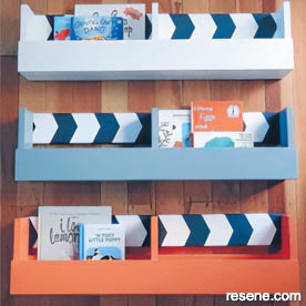 Make pallet style shelves