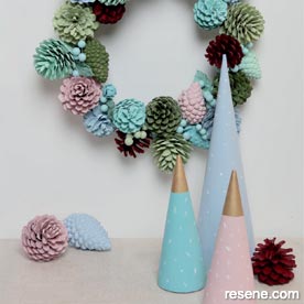 Make christmas themed decorations
