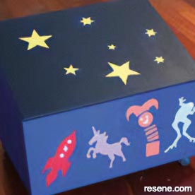 How to build a toy chest