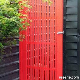 How to brighten up a plain wooden gate
