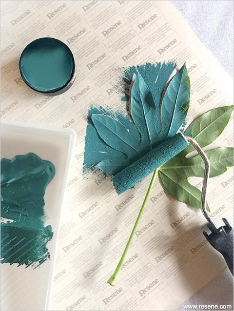 B-Paint roller leaf